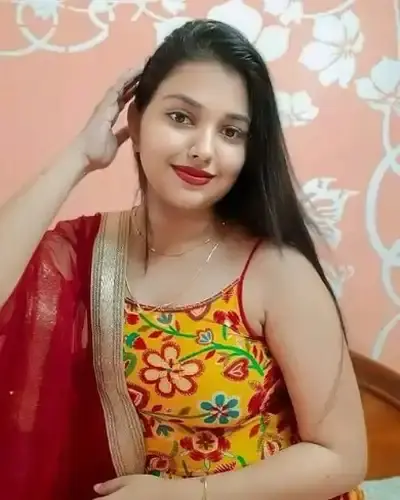 Call Girl in Sircilla